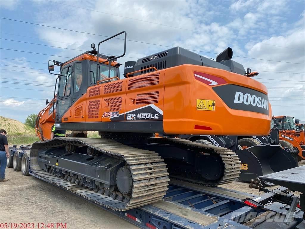 Doosan DX420 LC-7 Raupenbagger