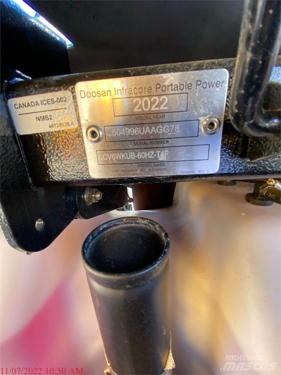 Doosan LCV6 Lichtmasten