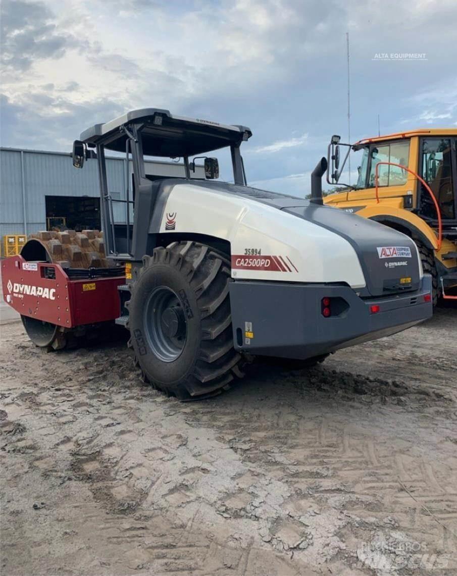 Dynapac CA2500PD Müllverdichter