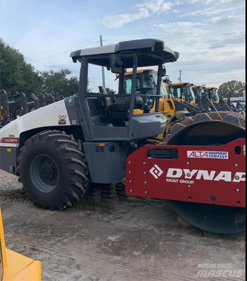 Dynapac CA2500PD Müllverdichter