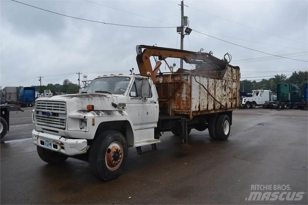Ford F800 Kranwagen