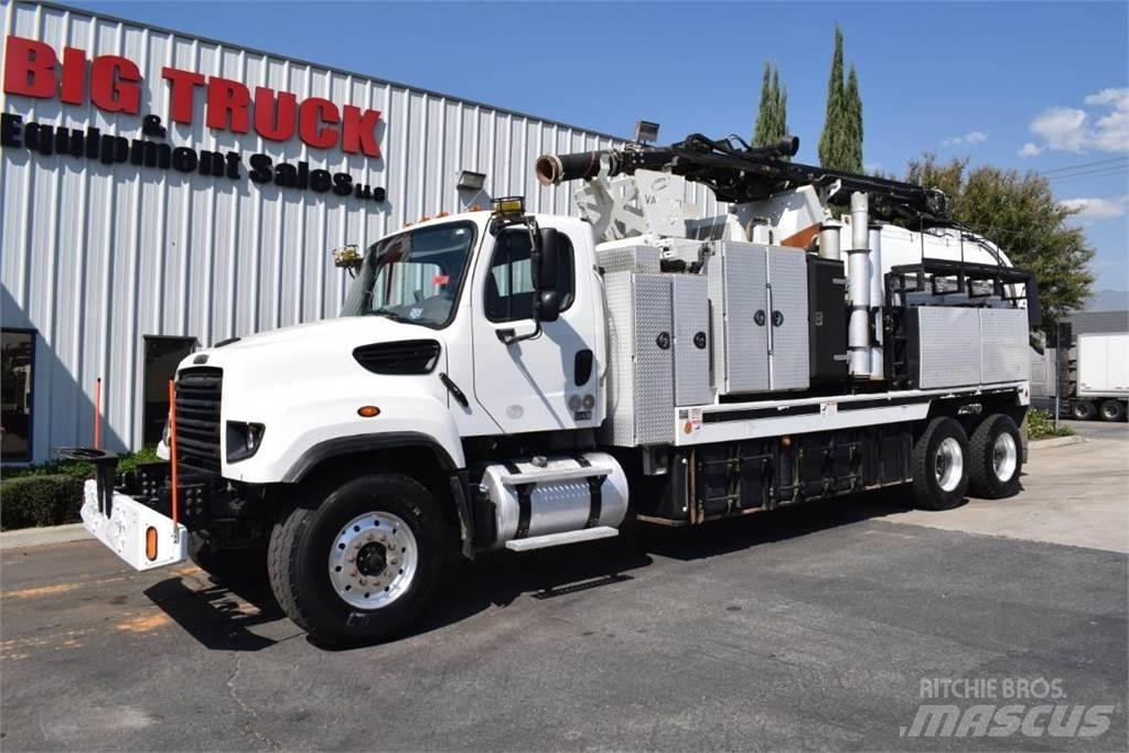Freightliner 114SD Tankwagen