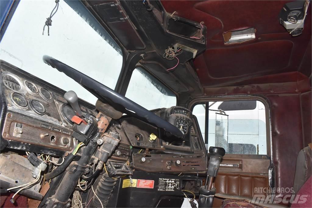 Freightliner MB80 Kipper