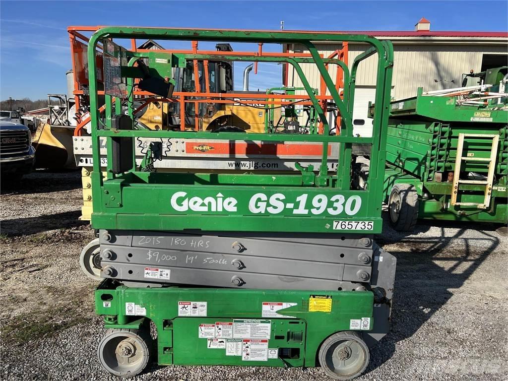 Genie GS1930 Scheren-Arbeitsbühnen
