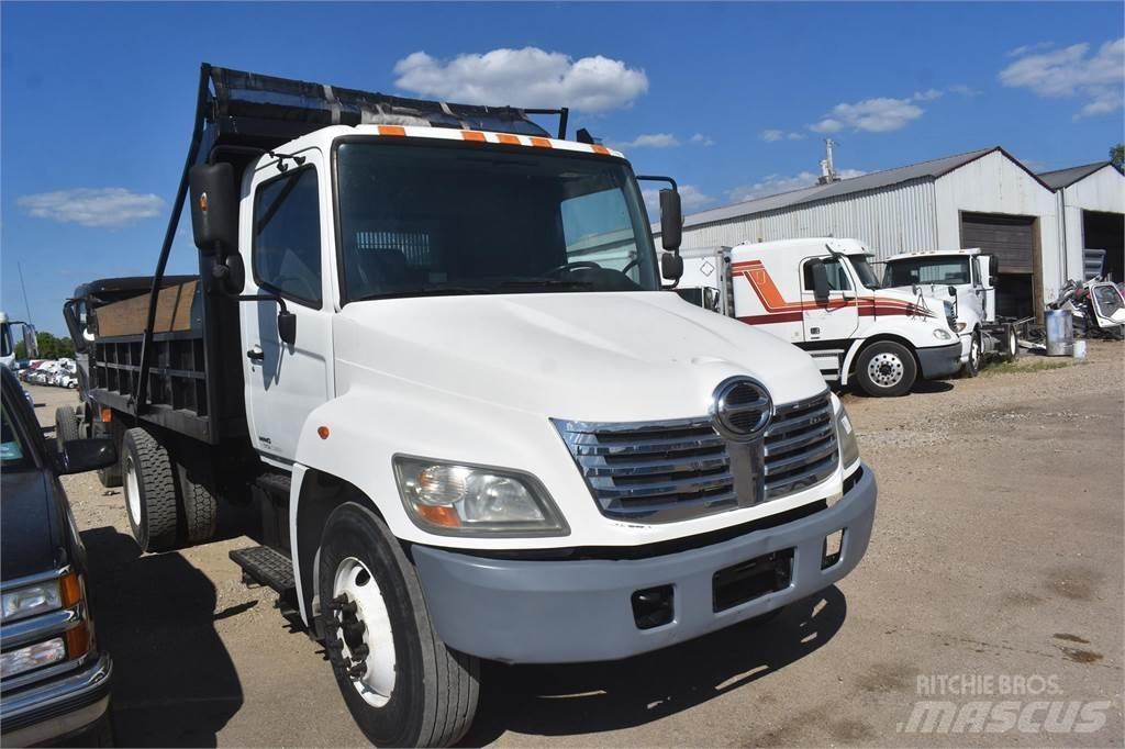 Hino 338 Kipper