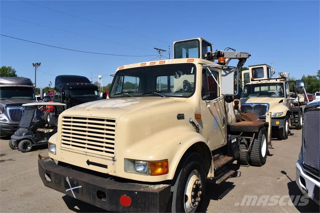 International 4700 Kranwagen