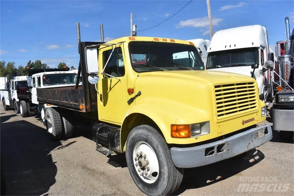International 4900 Kipper