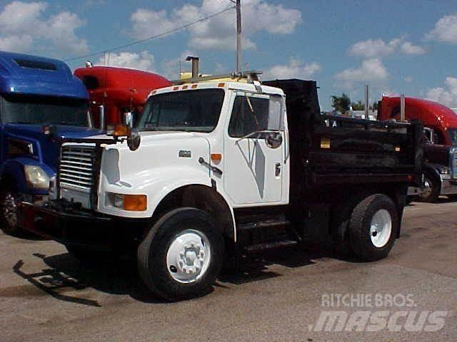 International 4900 Kipper