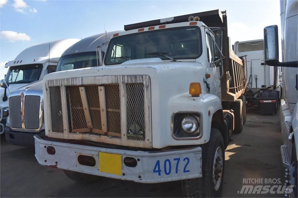 International S2600 Kipper