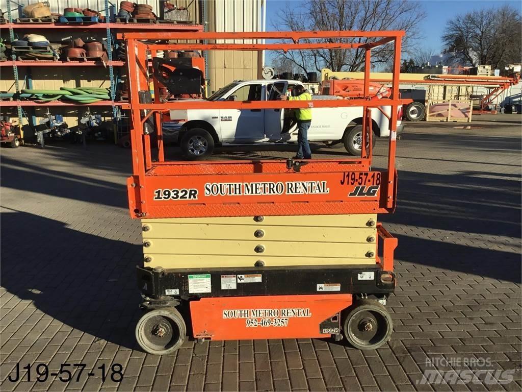 JLG 1932R Scheren-Arbeitsbühnen