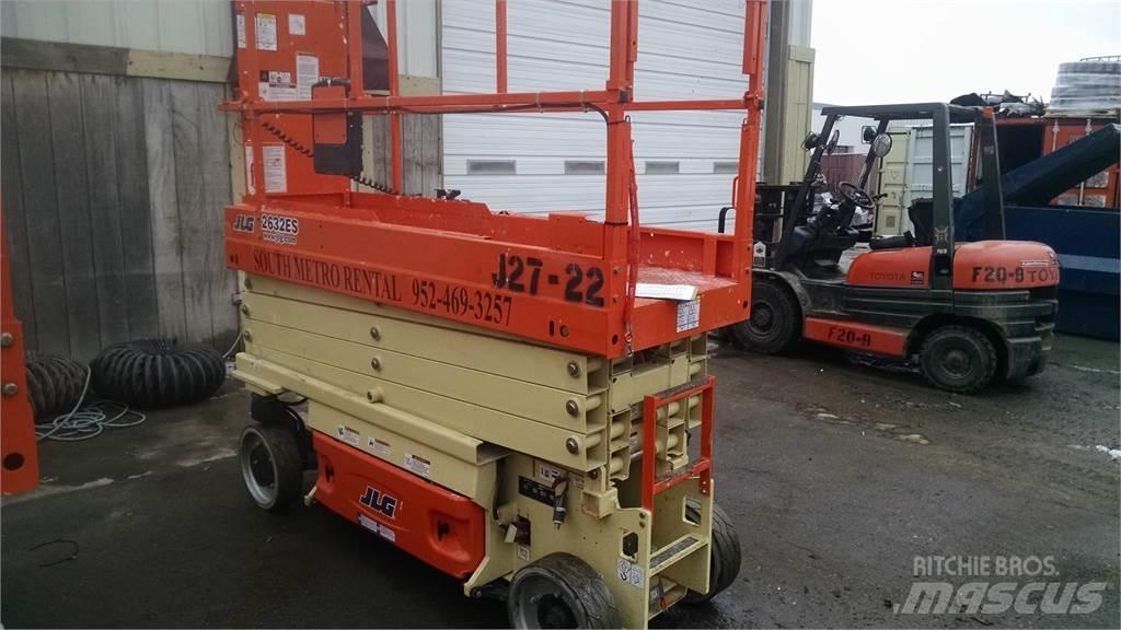 JLG 2632ES Scheren-Arbeitsbühnen