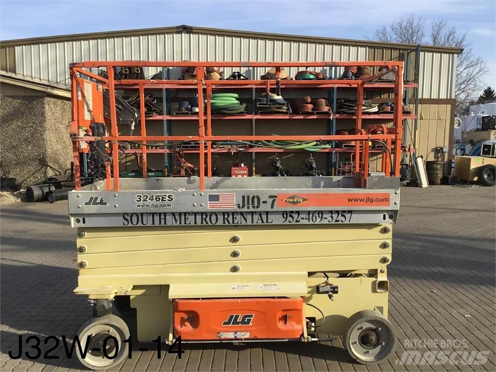 JLG 3246ES Scheren-Arbeitsbühnen