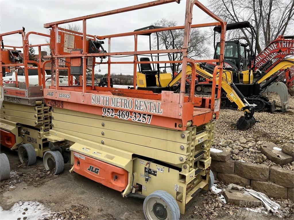 JLG 3246ES Scheren-Arbeitsbühnen