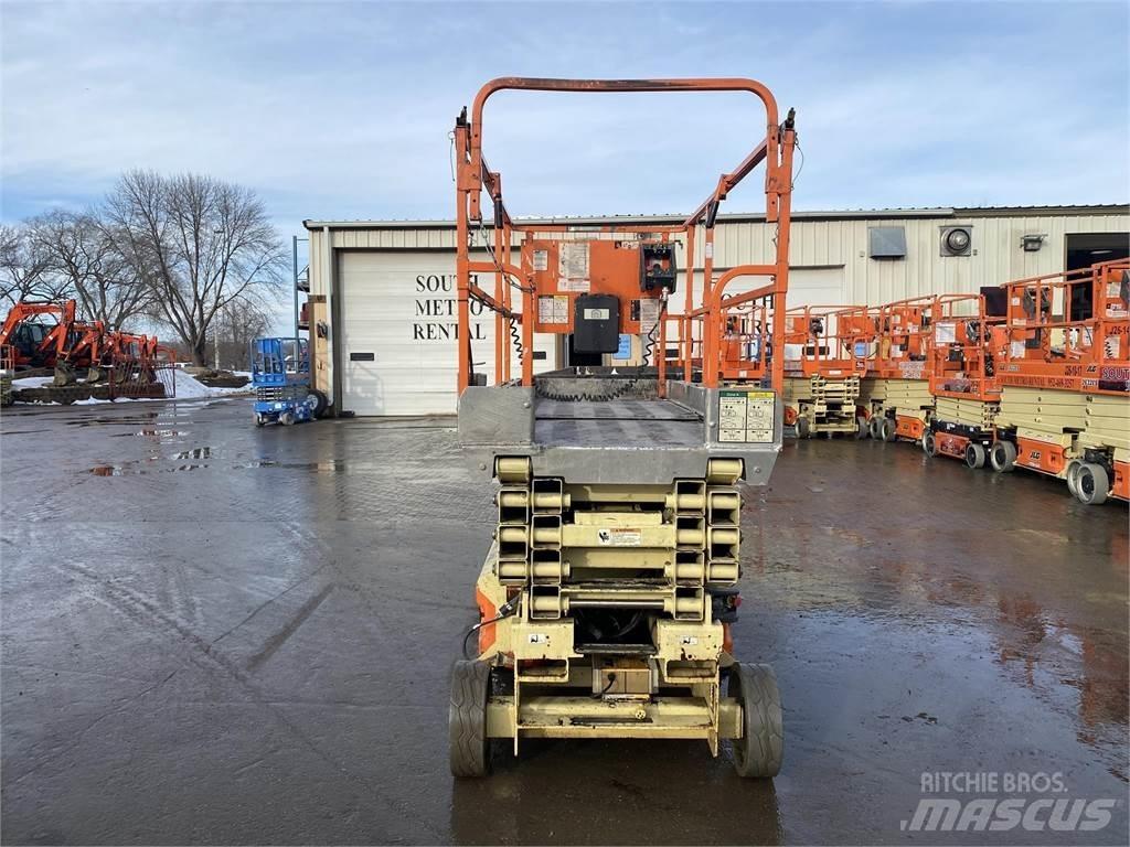 JLG 3246ES Scheren-Arbeitsbühnen