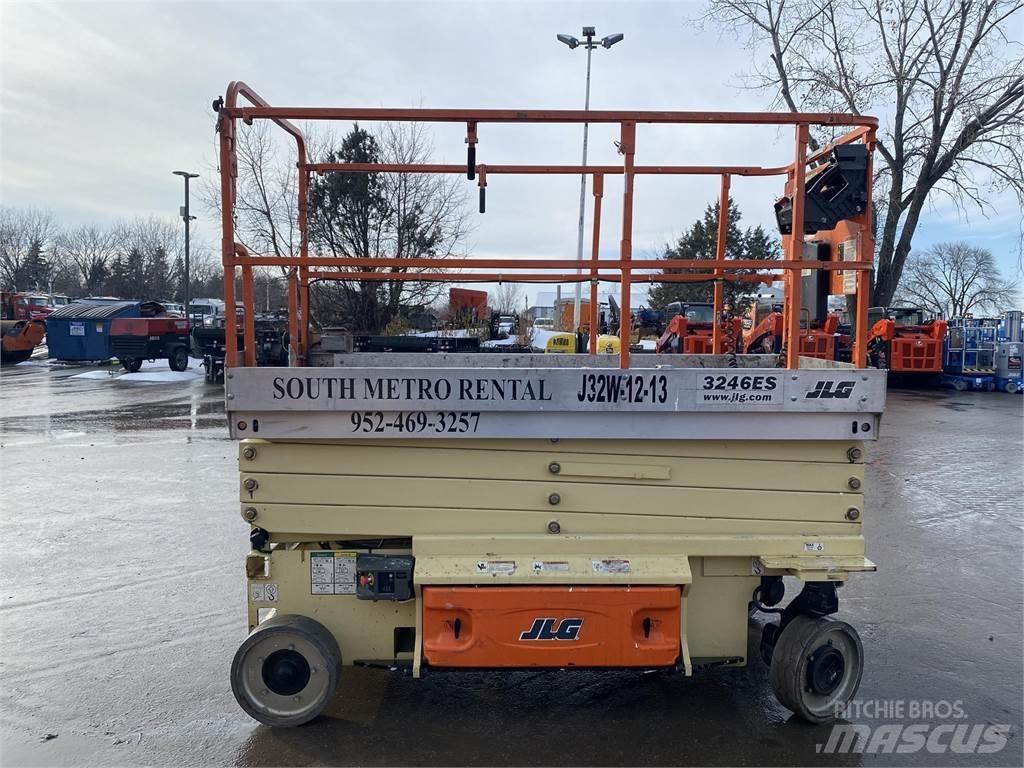 JLG 3246ES Scheren-Arbeitsbühnen