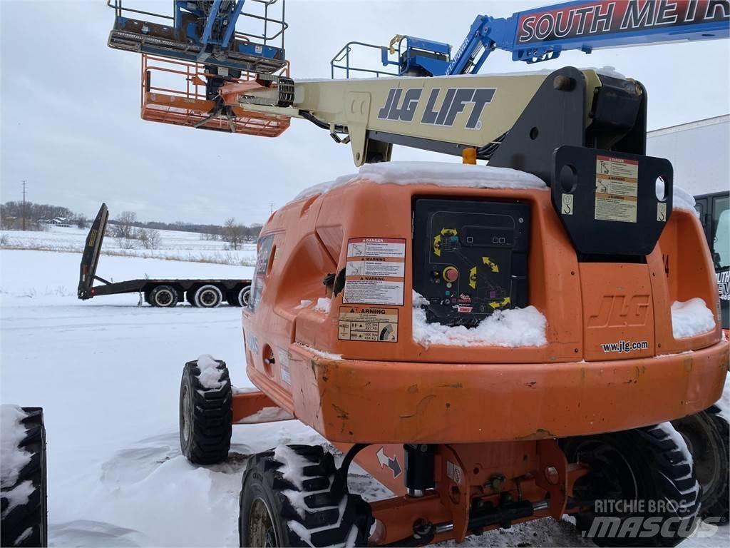 JLG 400S Teleskopbühnen