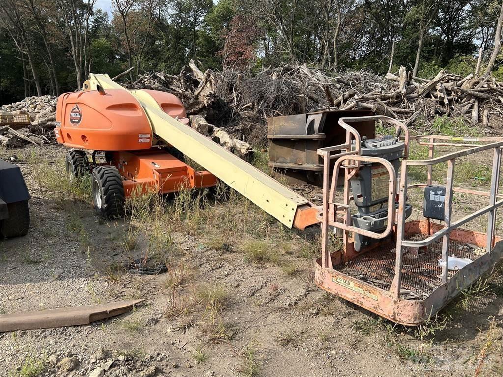 JLG 400S Teleskopbühnen