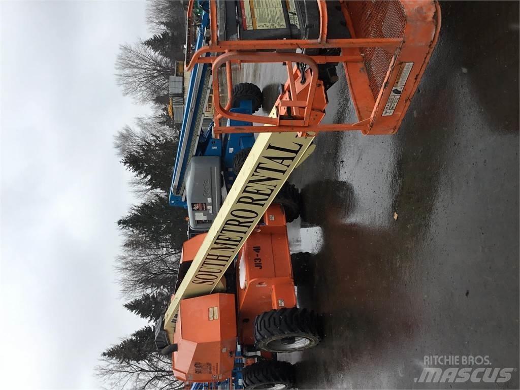 JLG 600S Teleskopbühnen