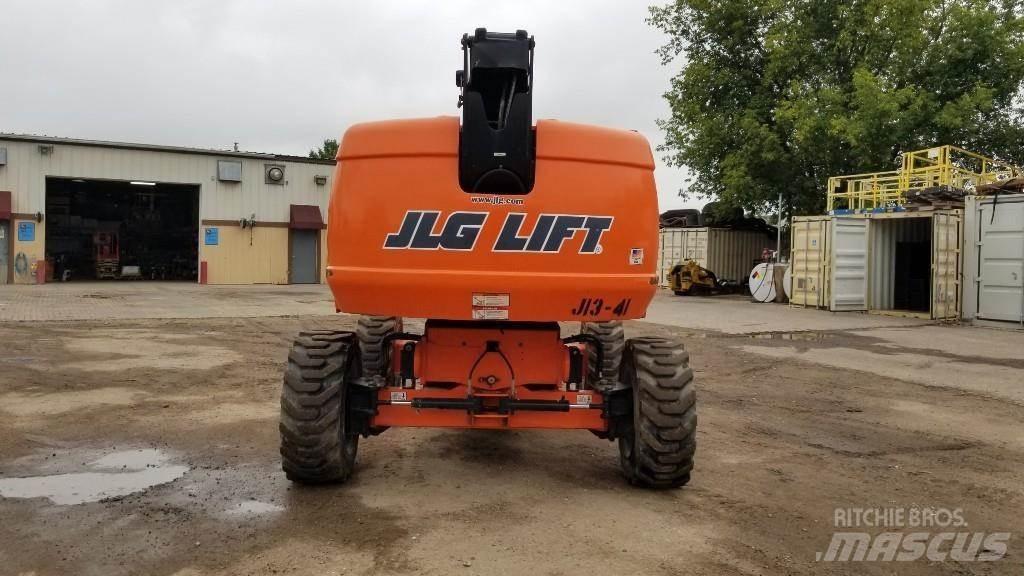 JLG 600S Teleskopbühnen