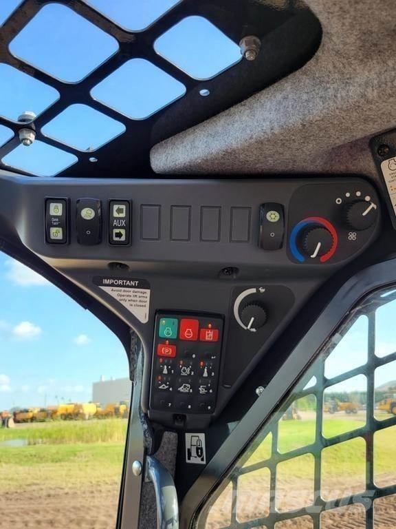 John Deere 325G Kompaktlader