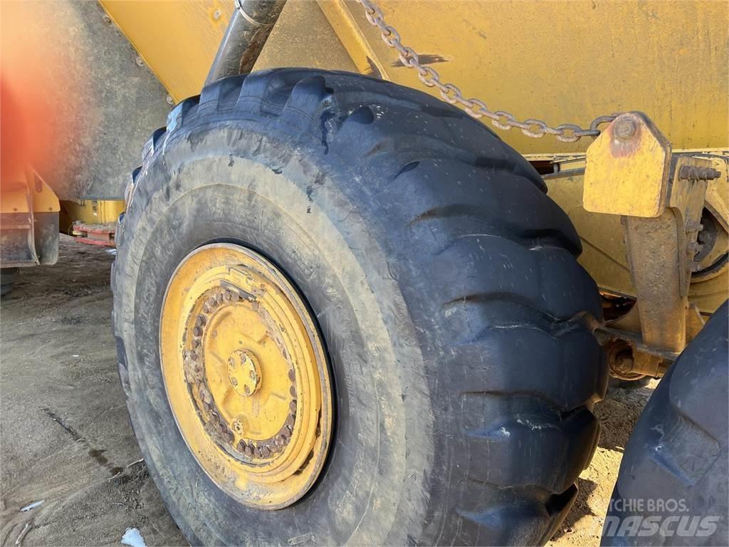 John Deere 460E Dumper - Knickgelenk