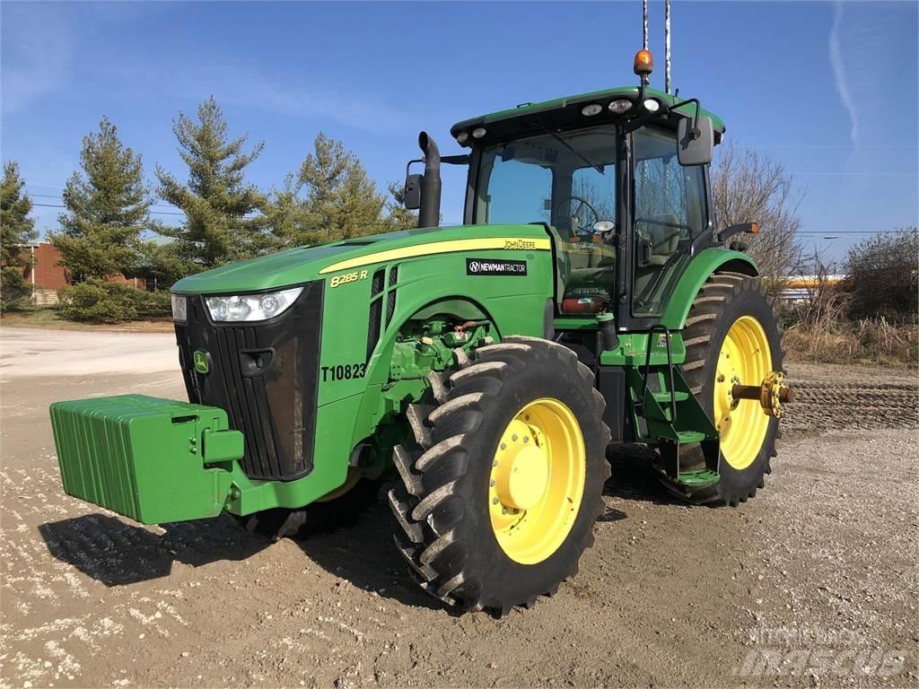 John Deere 8285R Traktoren