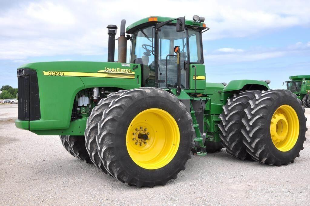 John Deere 9320 Traktoren