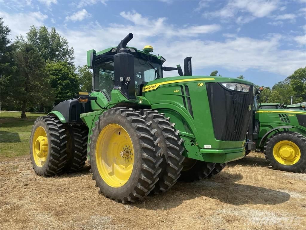John Deere 9R 440 Traktoren