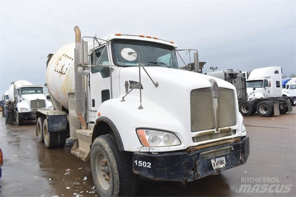 Kenworth T440 Betonmischer