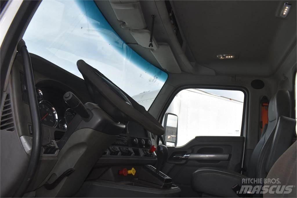 Kenworth T680 Kranwagen