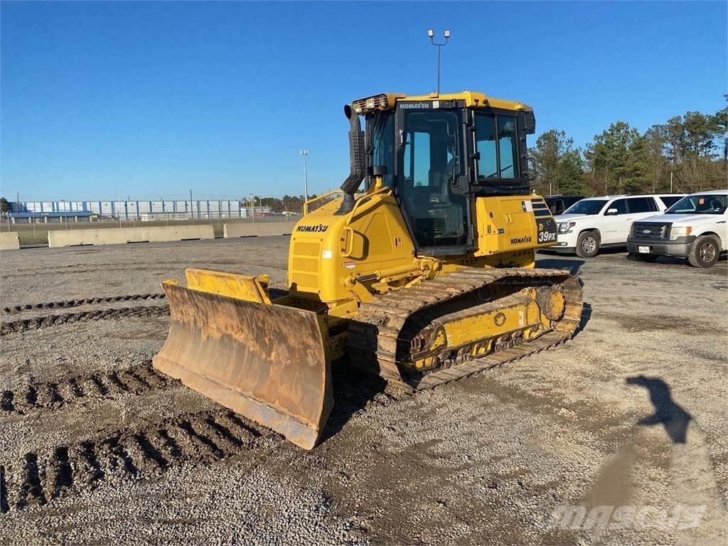Komatsu D39PX-24 Bulldozer