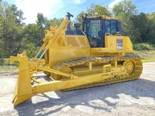 Komatsu D85EX Bulldozer