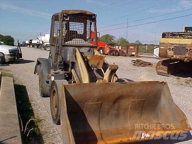 Komatsu WA100 Radlader