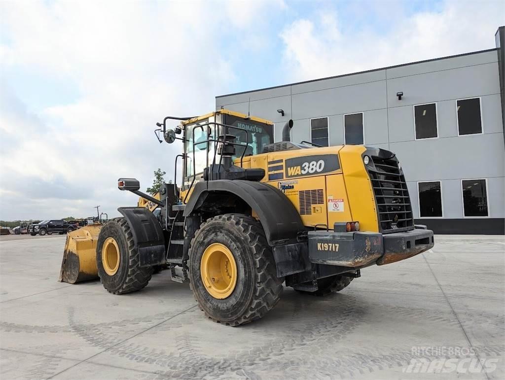 Komatsu WA380-8 Radlader