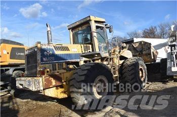 Komatsu WA420 Radlader