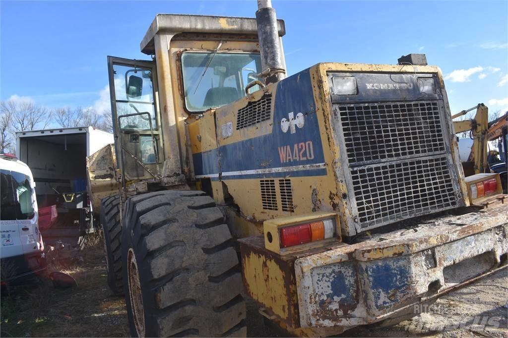 Komatsu WA420 Radlader