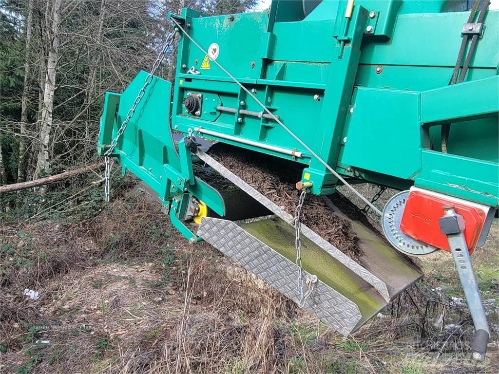 Komptech HURRIKAN S Materialumschlag