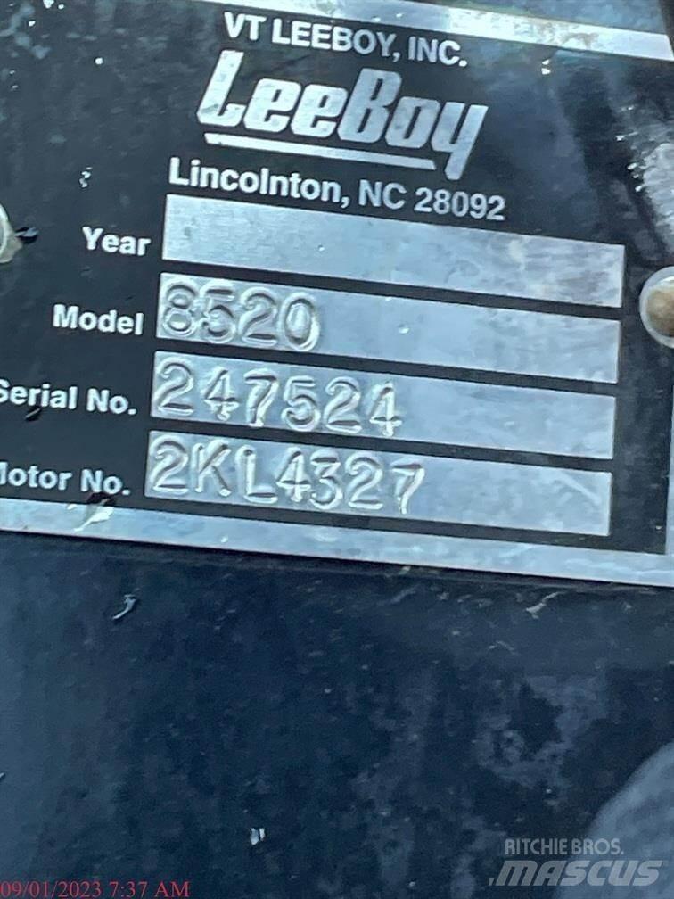 LeeBoy 8520B Strassenfertiger