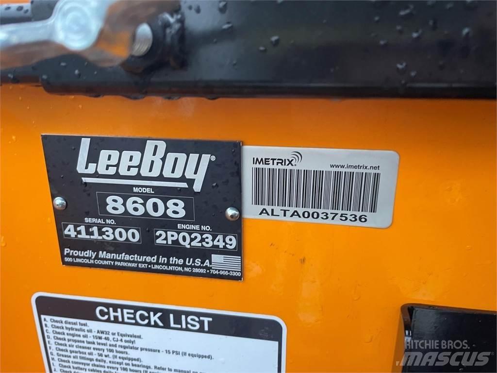 LeeBoy 8608 Strassenfertiger