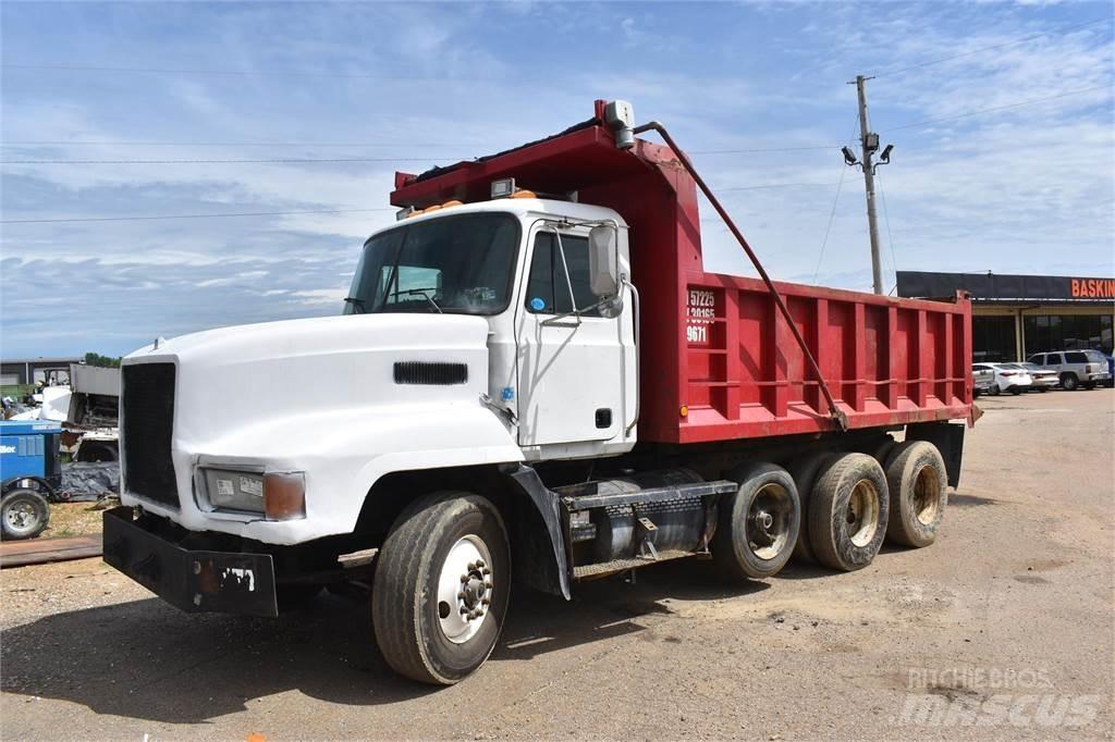 Mack CH613 Kipper