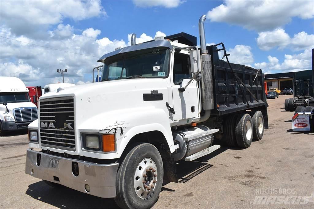 Mack CHN613 Kipper
