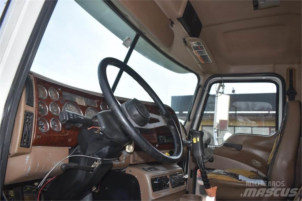 Mack GRANITE CV713 Kipper