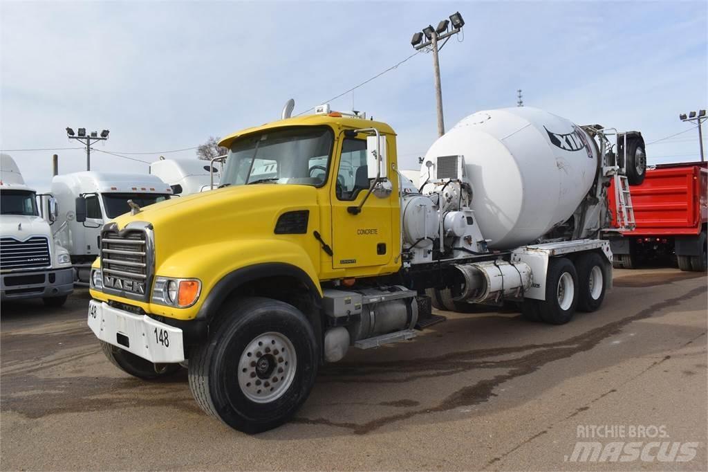 Mack GRANITE CV713 Betonmischer