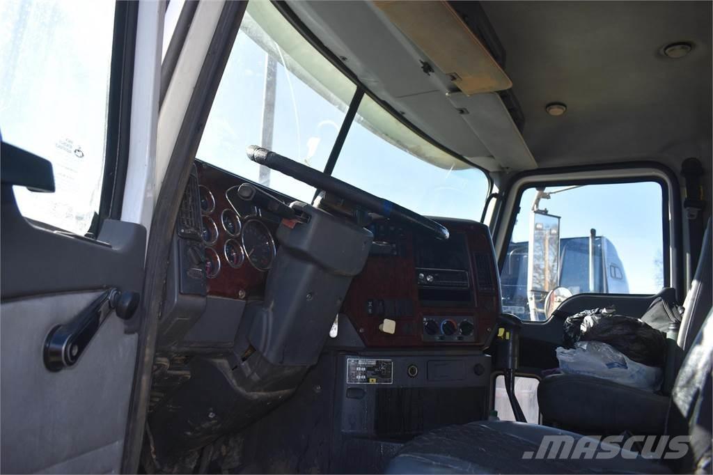 Mack GRANITE GU713 Kipper