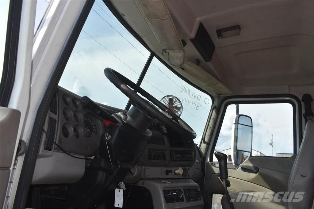 Mack VISION CXN613 Kipper