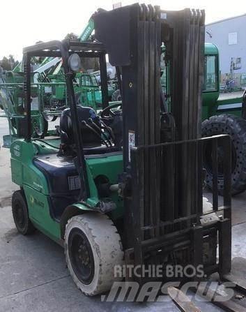 Mitsubishi FG30N Heftrucks overige