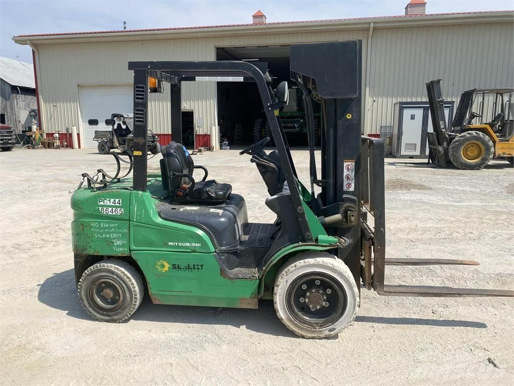 Mitsubishi FG30N Heftrucks overige
