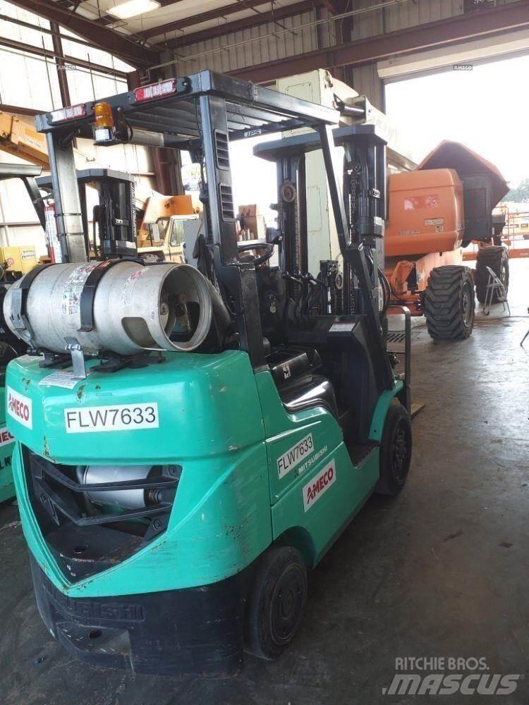 Mitsubishi FGC25 Heftrucks overige