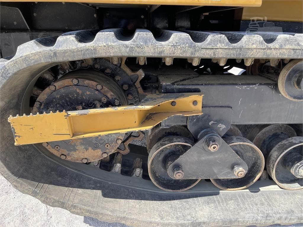 Morooka MST3000VD Raupendumper