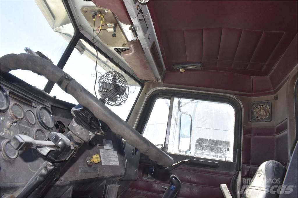 Peterbilt 357 Kipper